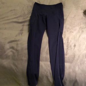 Blue workout leggings